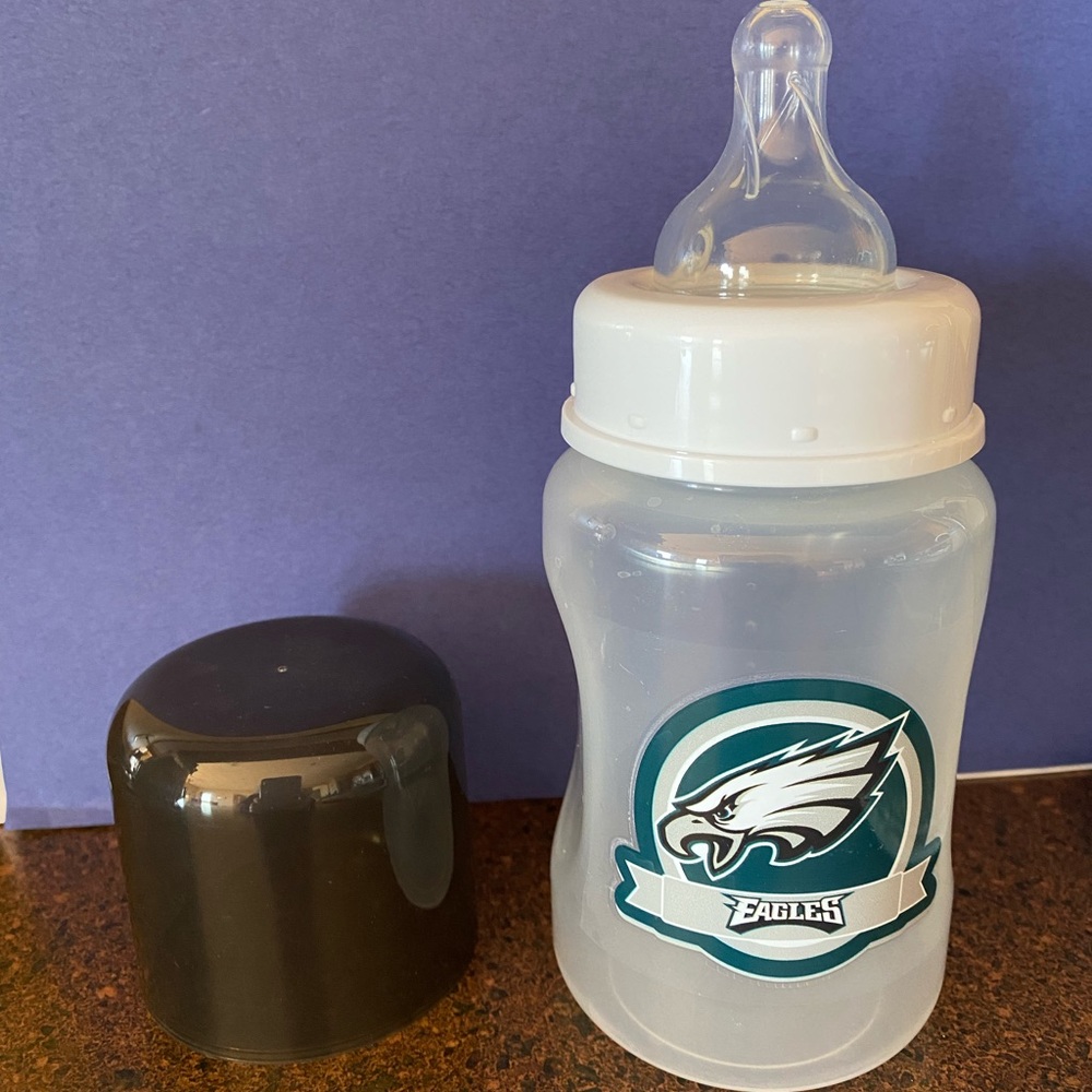 Philadelphia Eagles baby bottle